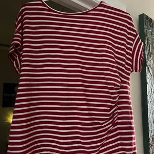 Vineyard Vines Boatneck Tee Ladies Medium red and white stripes